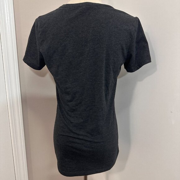 BELLA+CANVAS Girl,s T-Shirt ( L) fits(M) - Picture 11 of 12